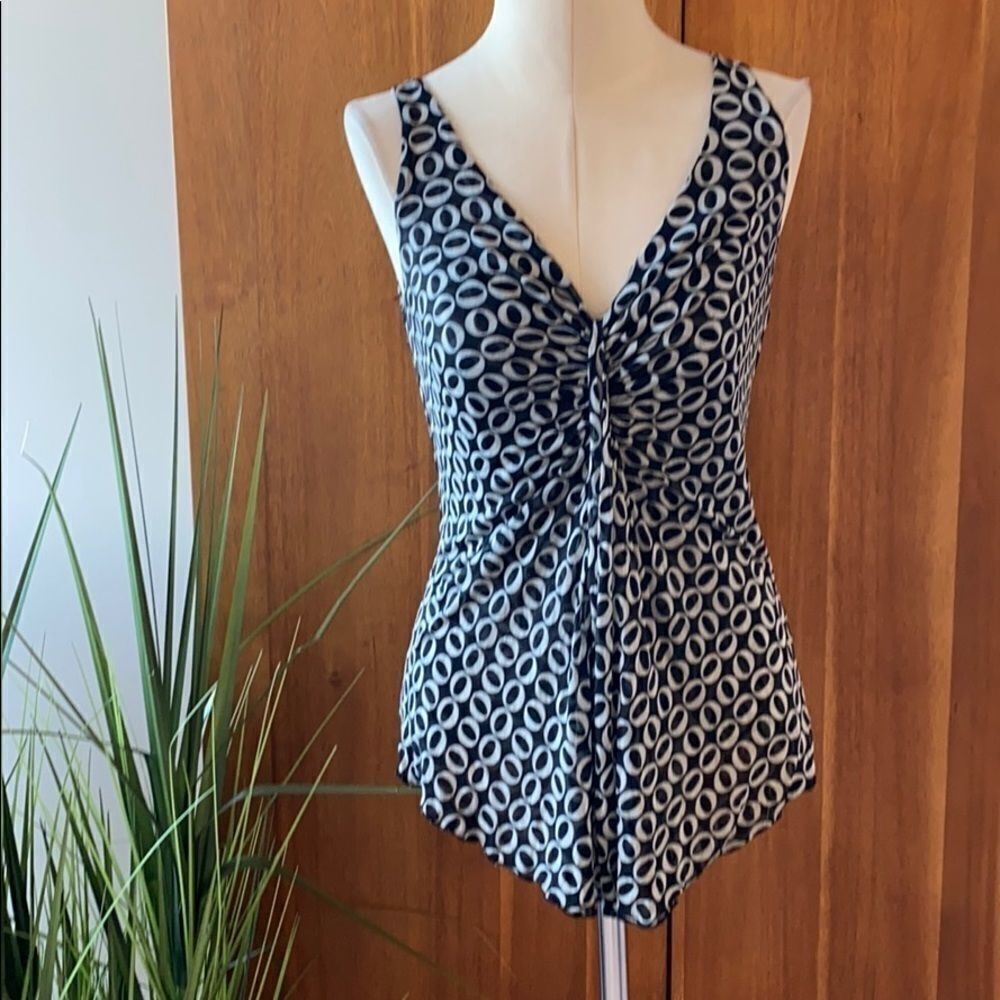 DVF A Pea In The Pod Sleeveless Silk Tank - Picture 3 of 9